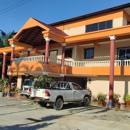 Ferienwohnung Myoldhouse Lahad Datu Exterior foto